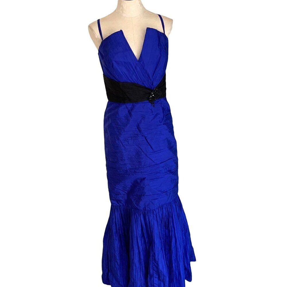 Amarotico Vintage Womens Gown Size 8 Blue Back Zip Fitted Bodice Pure Silk